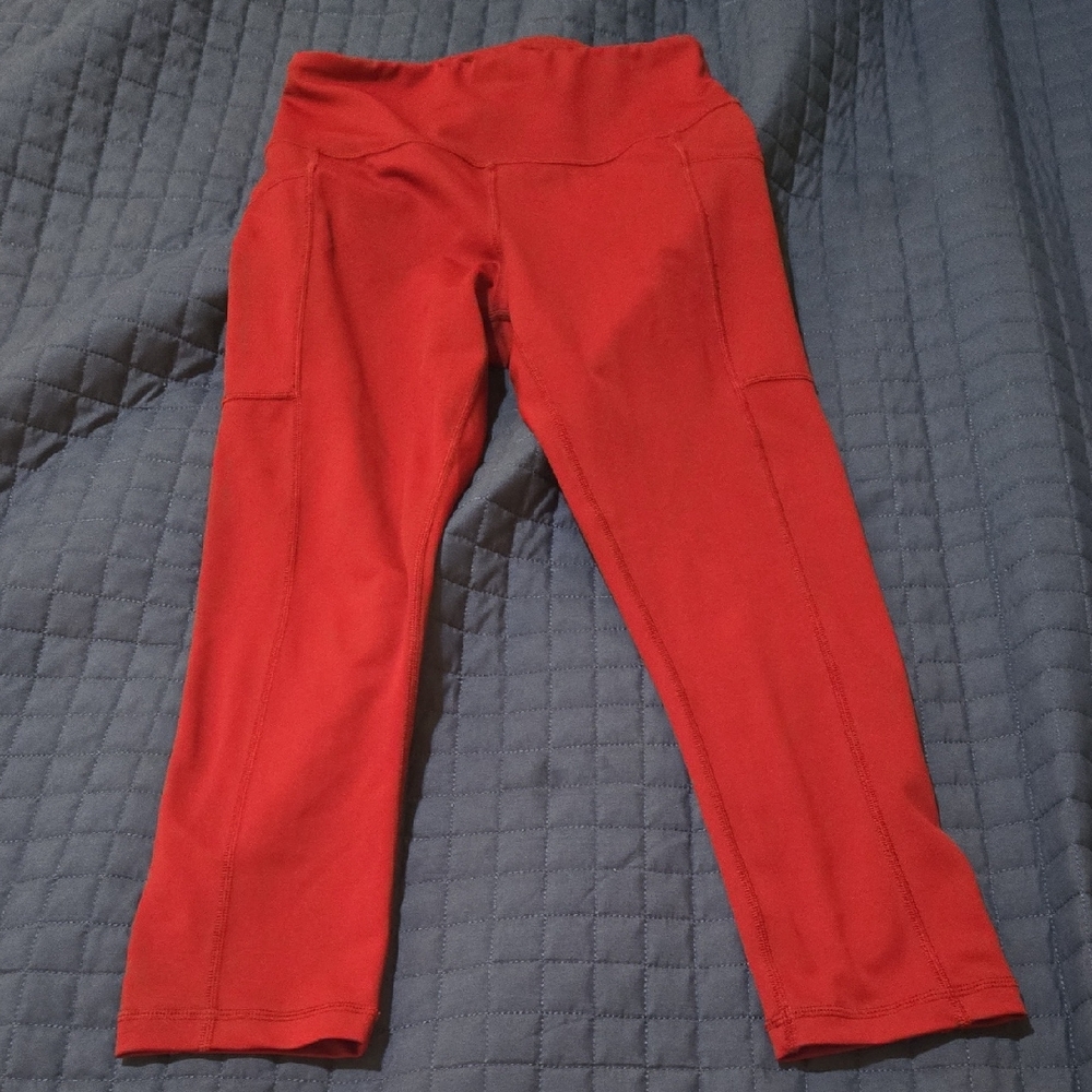 Constantly Varied Gear Sangria Capri